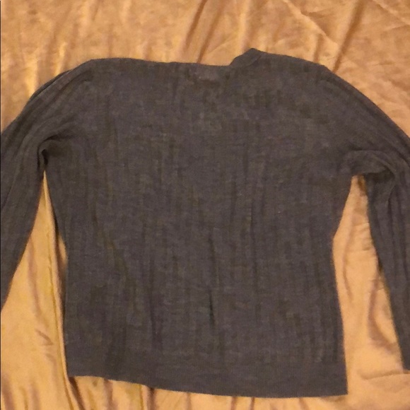 New York and Company gray sweater - Picture 2 of 5